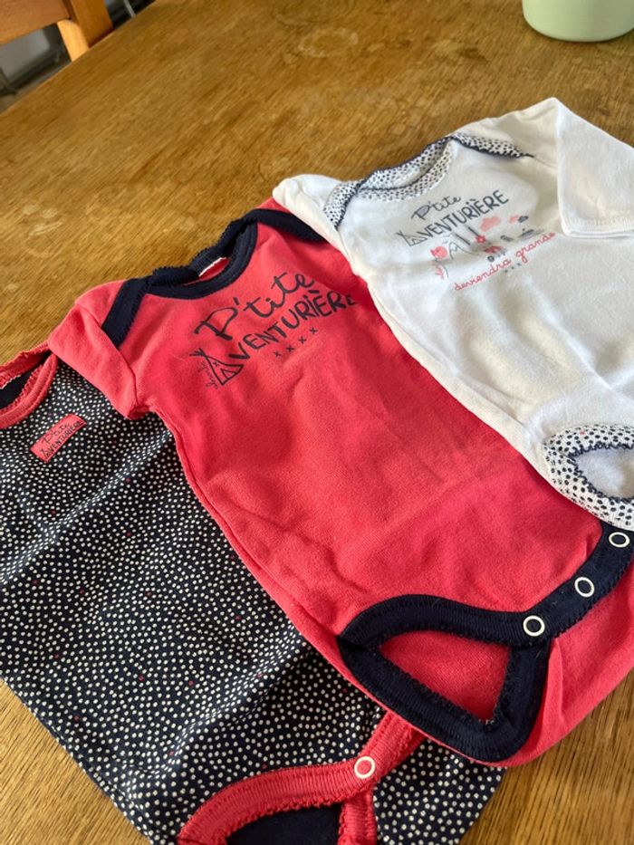 Lot 3 bodies manches longues Absorba - photo numéro 3