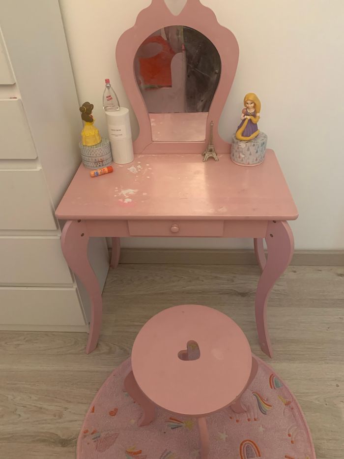 Coiffeuse 💇🏼‍♀️ pour filles avec tabouret - photo numéro 3