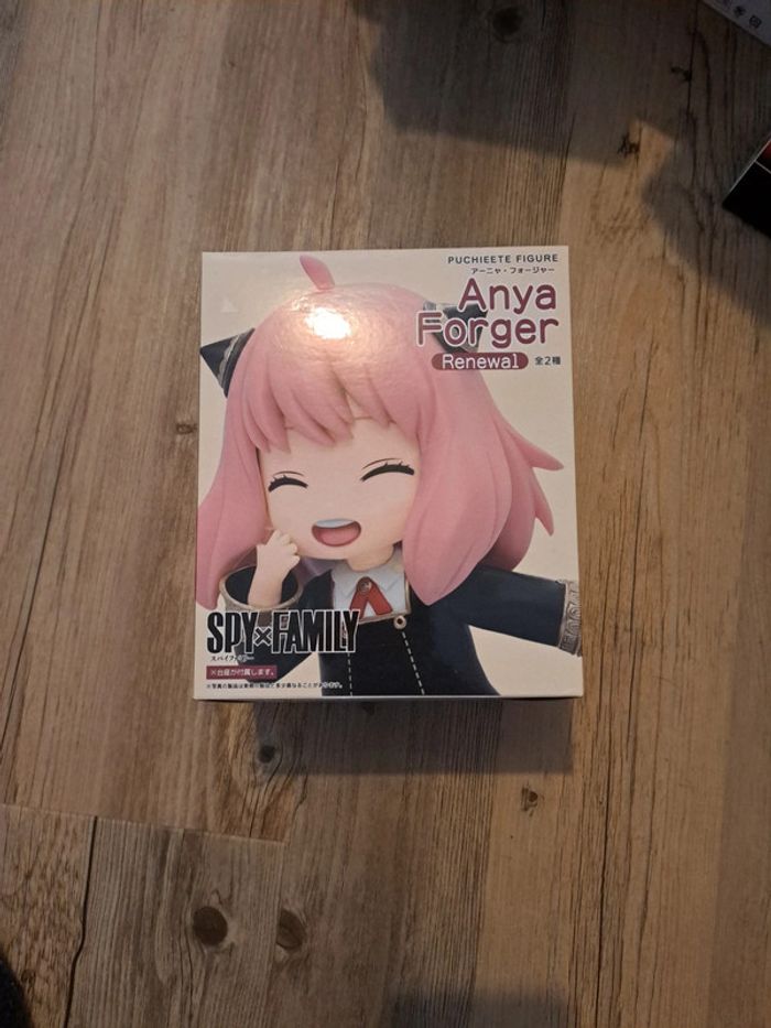 Anya Forger figurine spy x family taito