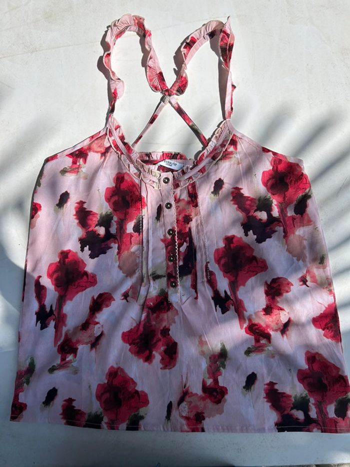 Top à bretelles rose imprimé fleurs