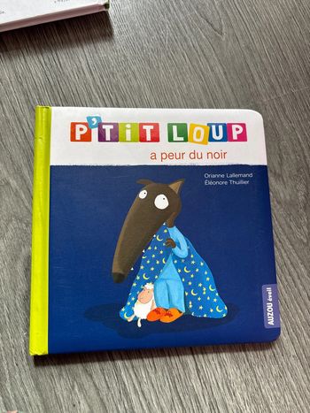 P’tit loup a peur du noir