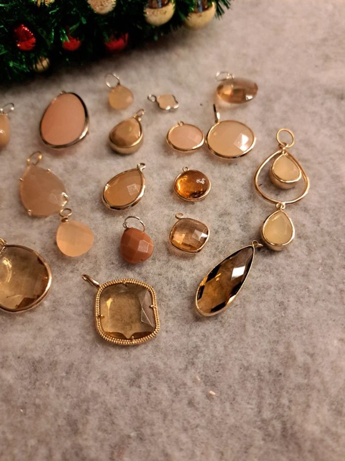 Lot de pendentifs orangé marron clair et beige - photo numéro 12