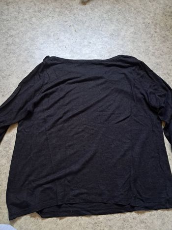 T-shirt noir simple