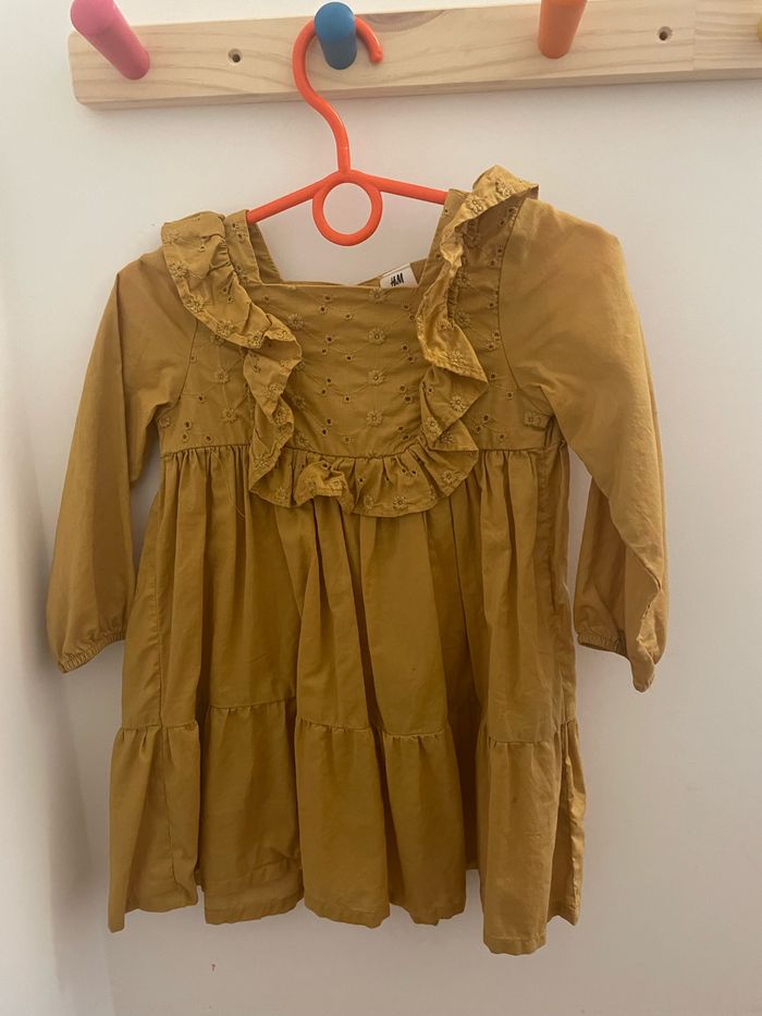 Robe H&M moutarde