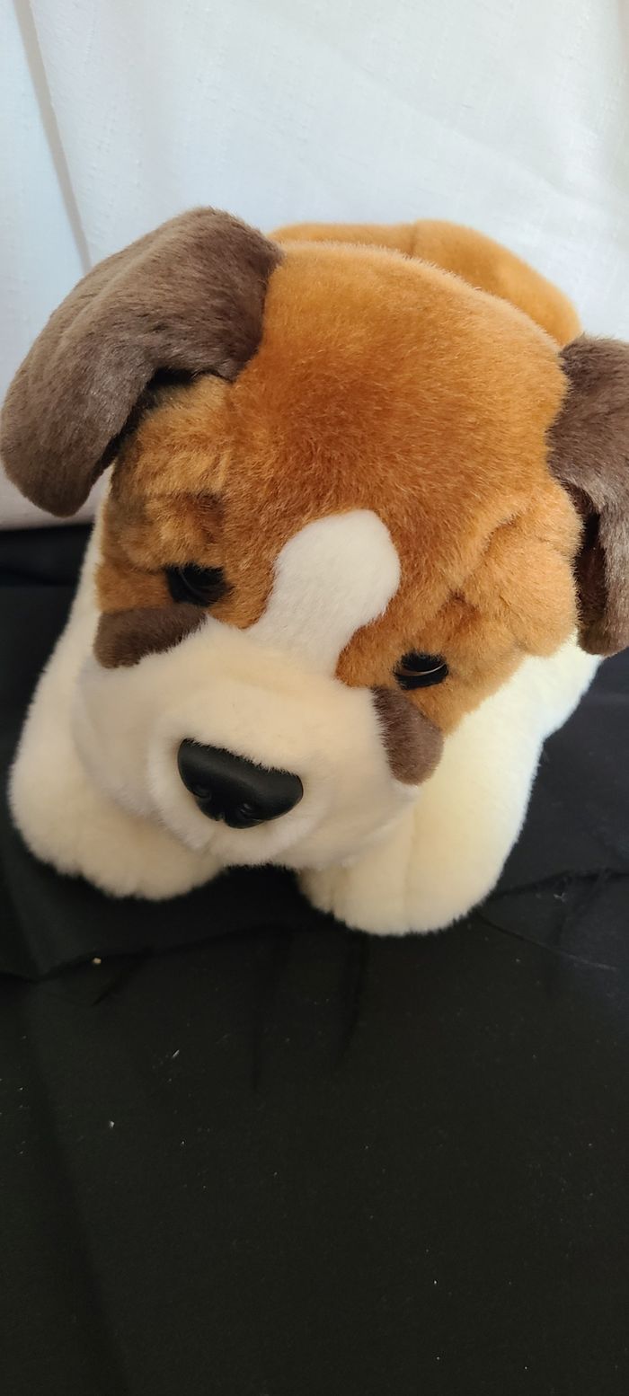 Peluche chien Saint-Bernard KEEL marron et blanc, baril de sauvetage autour du cou, 38 cm de long - photo numéro 5