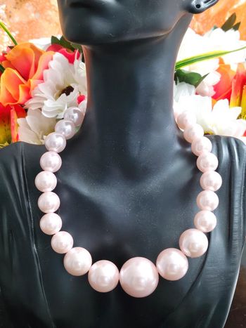Collier avec ses perles d eau douce rose pale