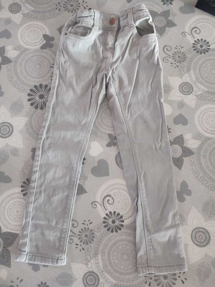 Lot de 4 pantalons et 1 leeging - photo numéro 4
