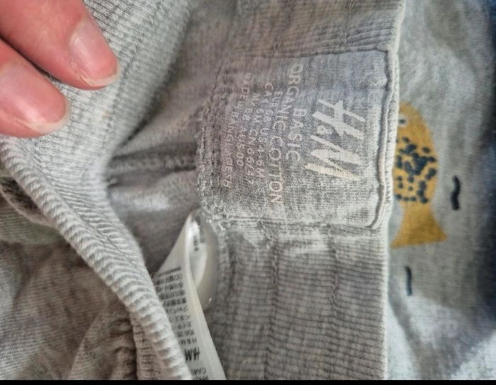 Sweat zara  et pantalon 6 mois lot - photo numéro 7