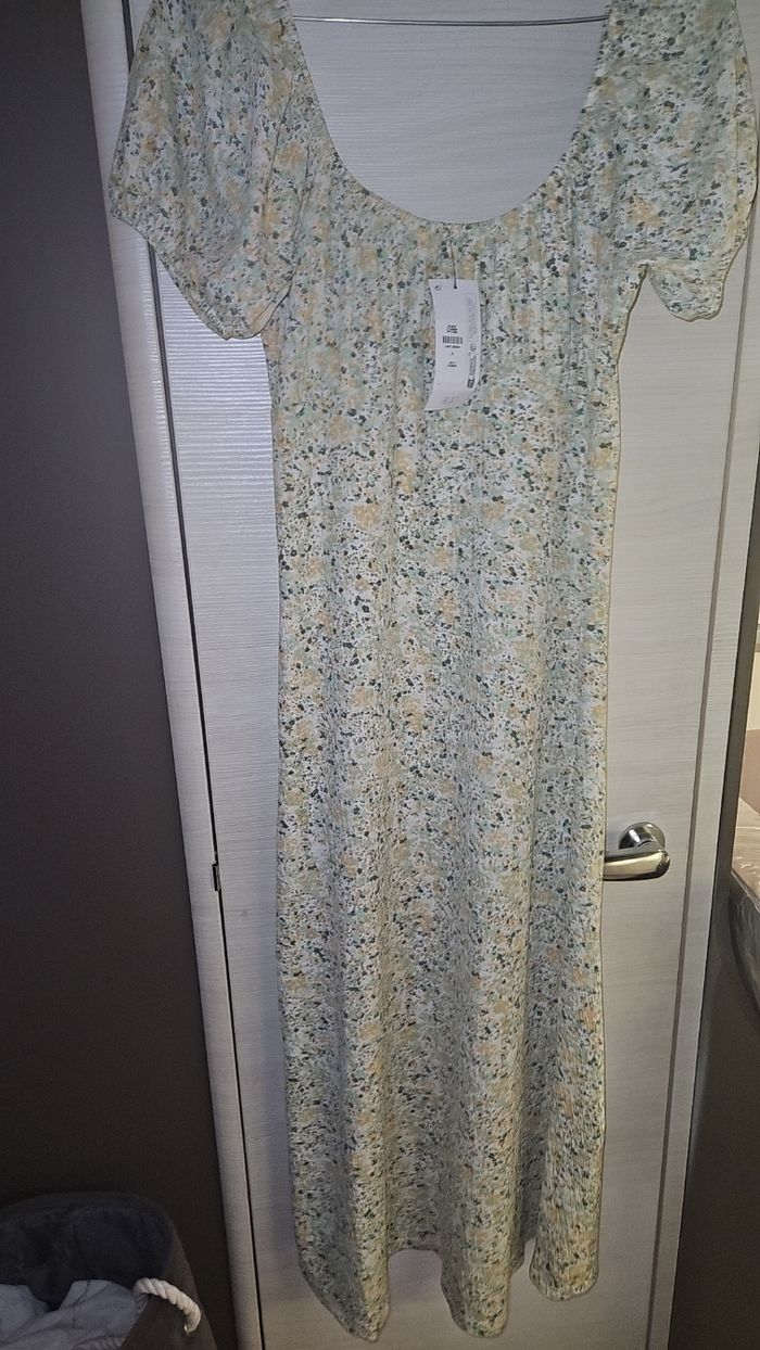 Robe fleuri - photo numéro 1