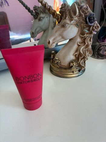 Lait parfumé corps Bonbon, 50 ml, Viktor&Rolf.