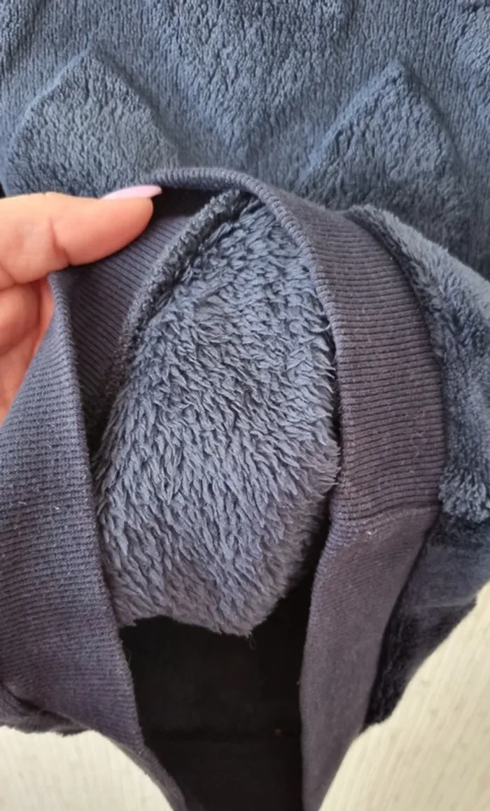 Pull marine taille 4 ans - photo numéro 11