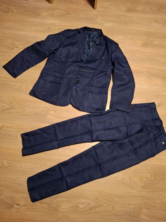 Magnifique costume deux pièces homme bleu marine taille m neuf sans etiquette jamais porté - photo numéro 3