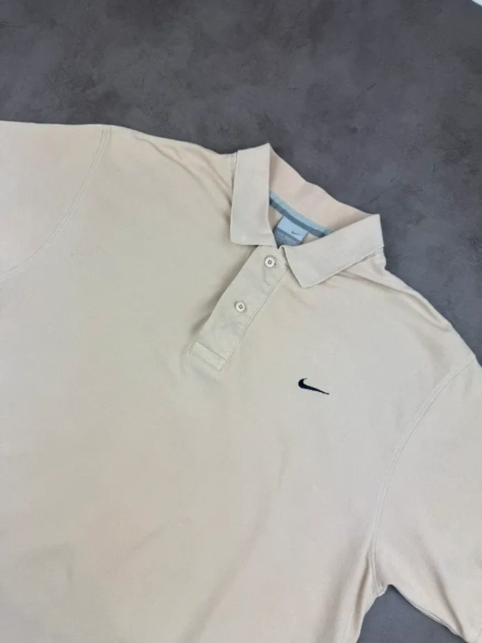 Polo Nike Vintage Crème Solo Swoosh Brodé Taille M - photo numéro 3
