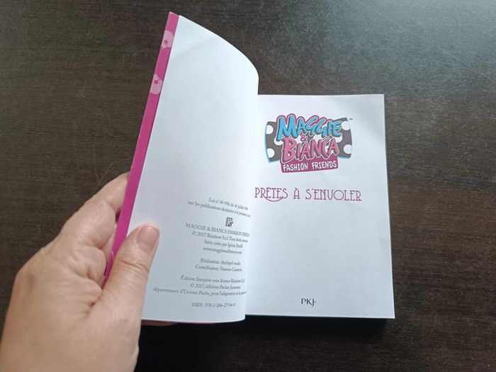 Livre MAGGIE & BIANCA - Prêtes à s'envoler - photo numéro 2