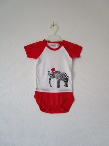 Body IKKS taille 1 an TBE