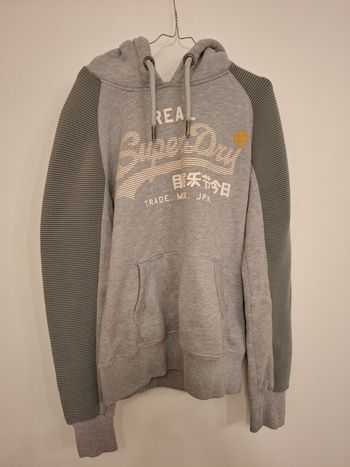 Sweat capuche superdry taille S