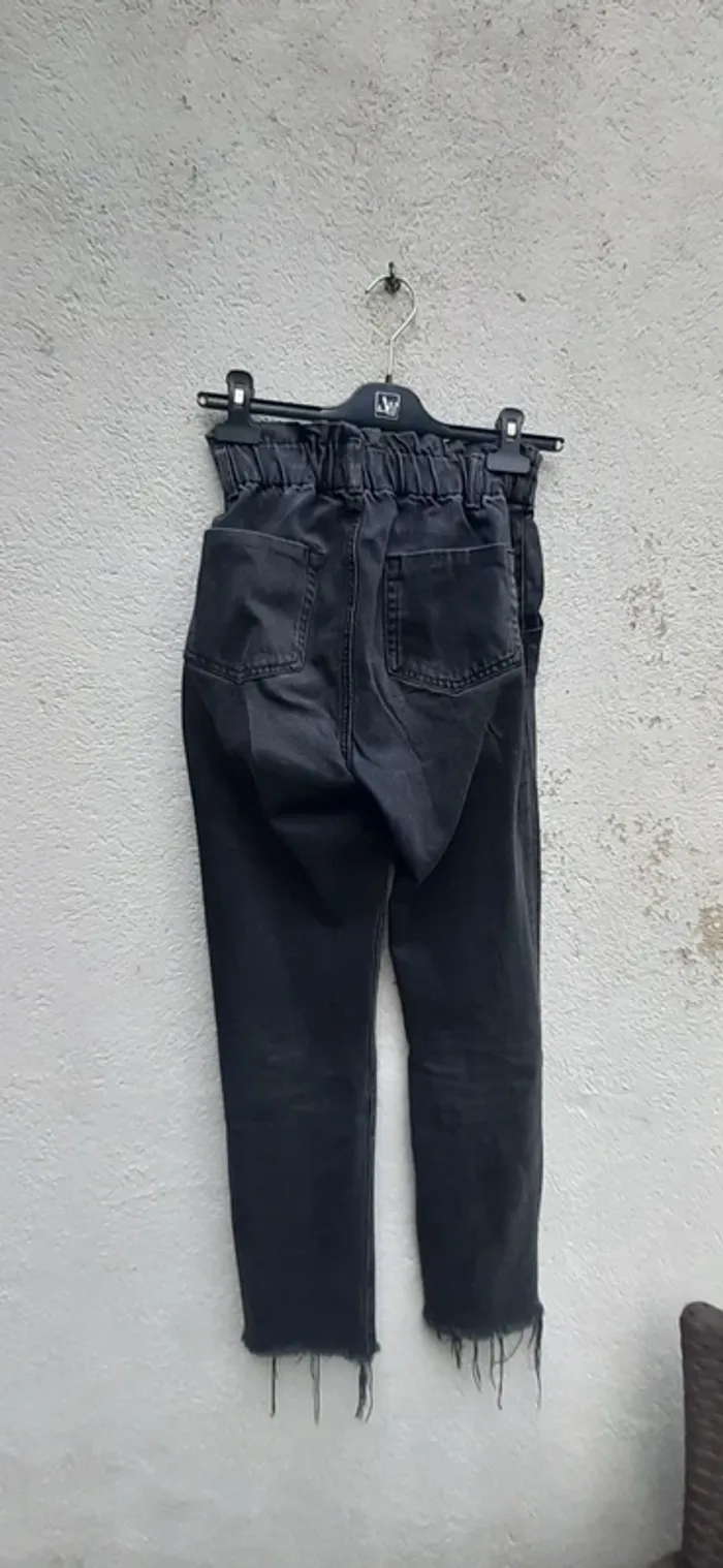 Jean noir Jennyfer taille 32 - photo numéro 4