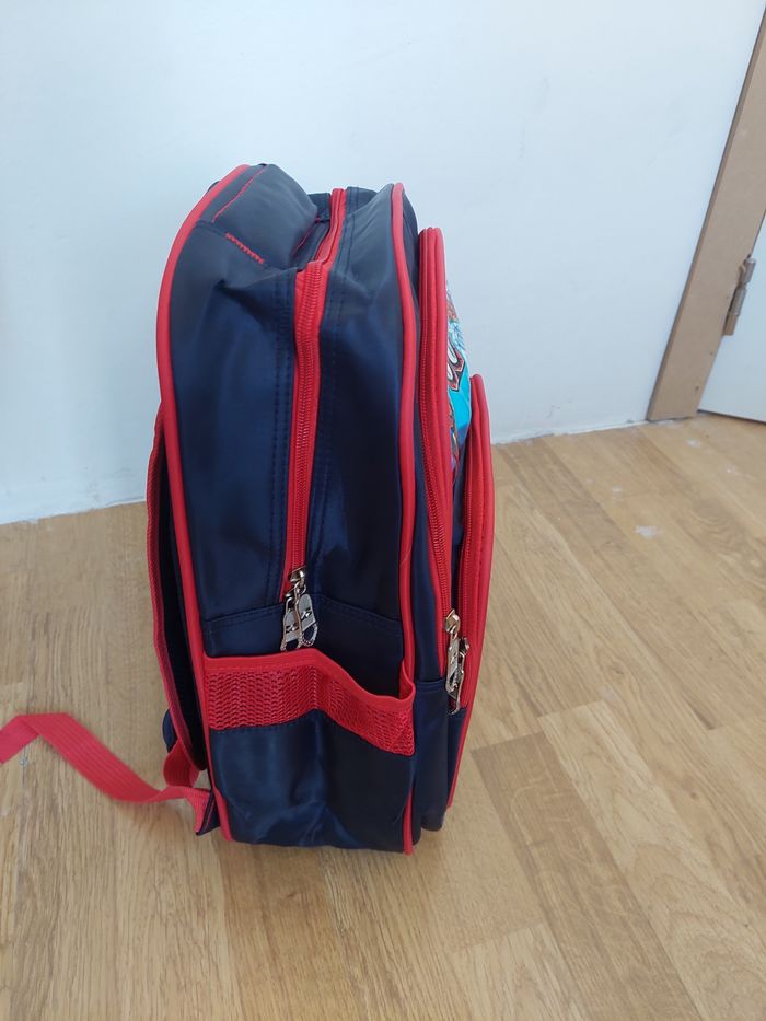 Cartable sac à dos Spiderman + trousse - photo numéro 7