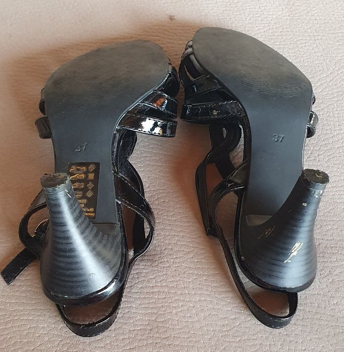 Marco tozzi  , taille 37 - photo numéro 3