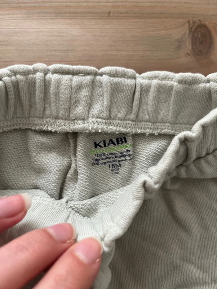 Short vert amande Kiabi 18 mois - photo numéro 2
