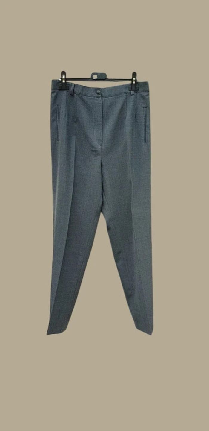 Pantalon femme - T. 40