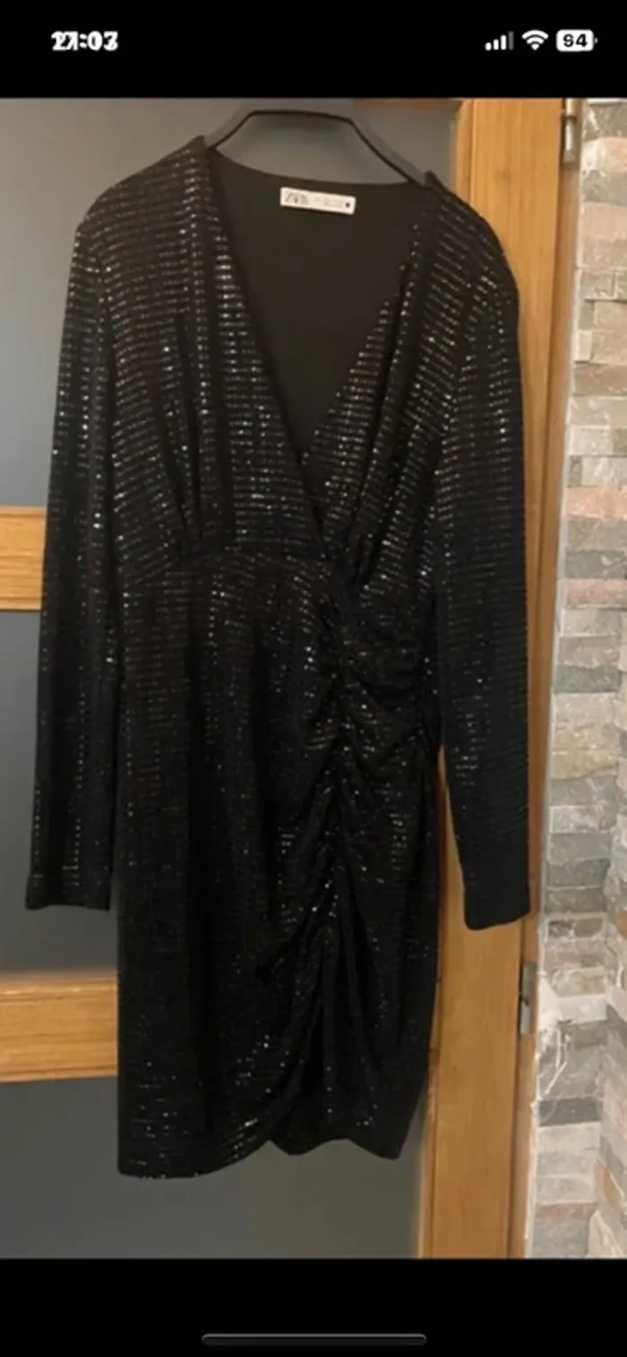 Magnifique robe à paillettes,Zara, taille L XL - photo numéro 2