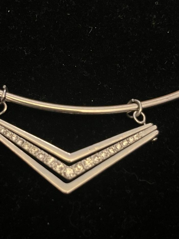 collier rigide - photo numéro 2