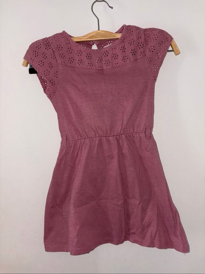 Lot de 11 vêtements fille taille 5 ans en très bon état - photo numéro 10