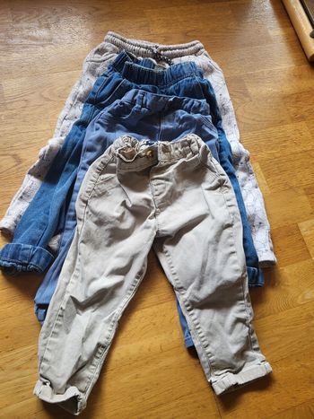 Lot pantalons 24 mois