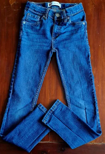 Jean's