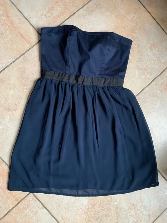 Robe bustier t M Mango suit tissu fluide doublé bleu marine