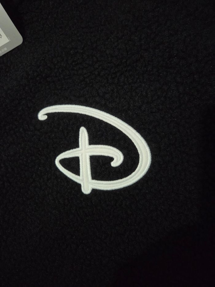 Veste sherpa Polaire logo Disneyland Paris taille XxL + 1 goodies Disney offert - photo numéro 5