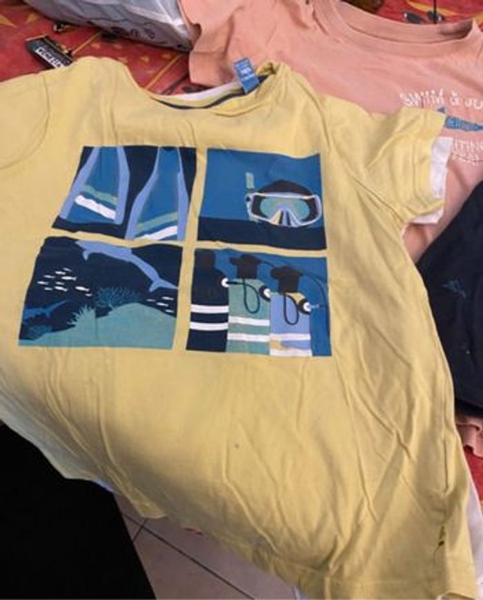 Lot tee shirt 8 ans - photo numéro 3