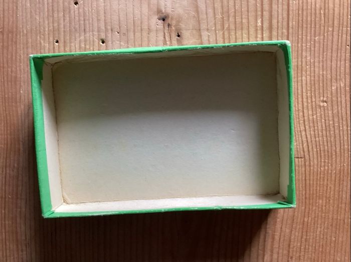 Boite cartonnée Cussons - photo numéro 9