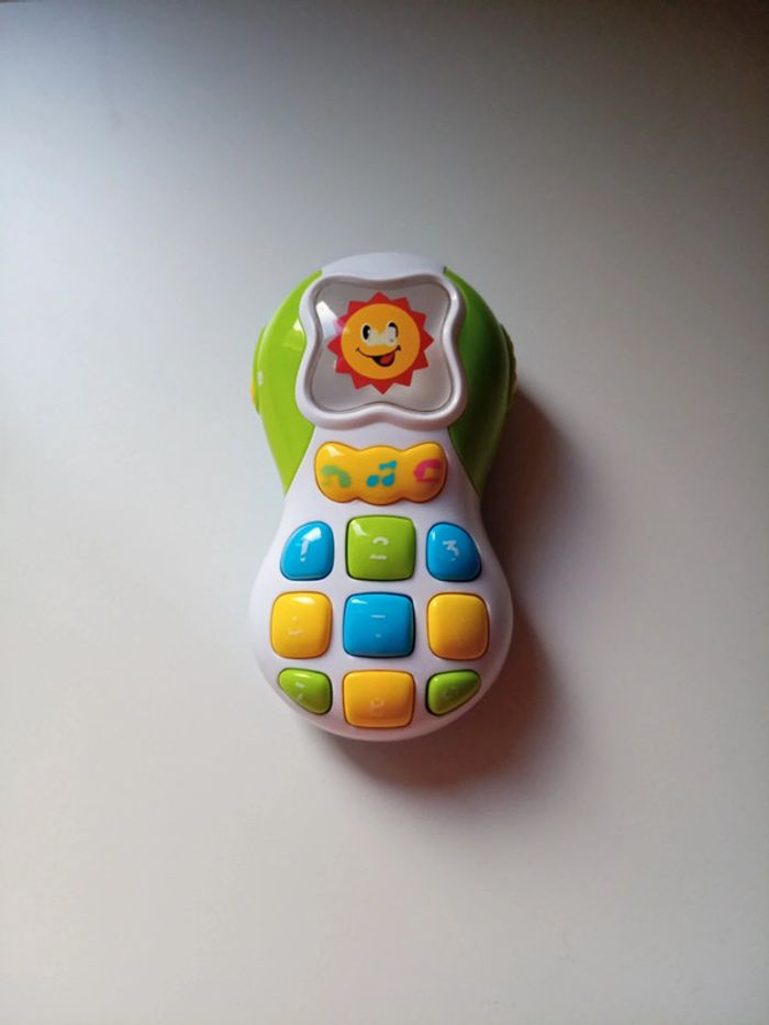 Téléphone bébé - photo numéro 3