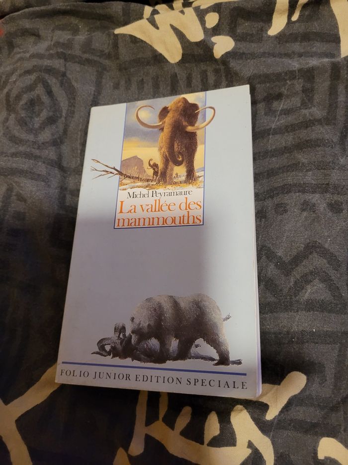 La vallée des mammouths Peyramaure