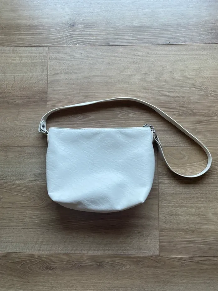 Petit sac blanc Desigual doublure lila - photo numéro 2