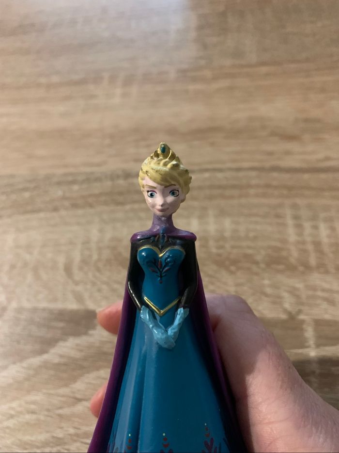 Figurines Elsa et Sven la reine des neiges - photo numéro 5