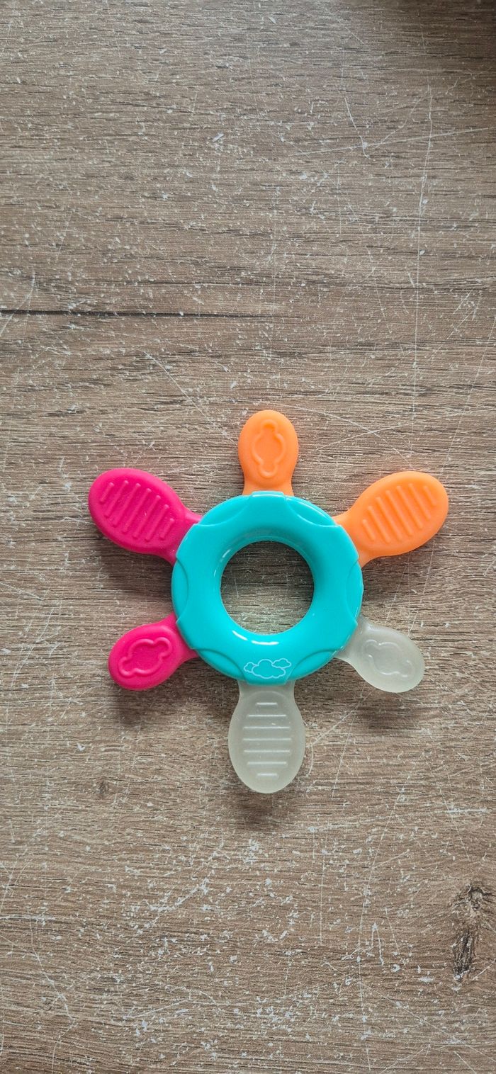 Lot anneaux de dentition - photo numéro 6