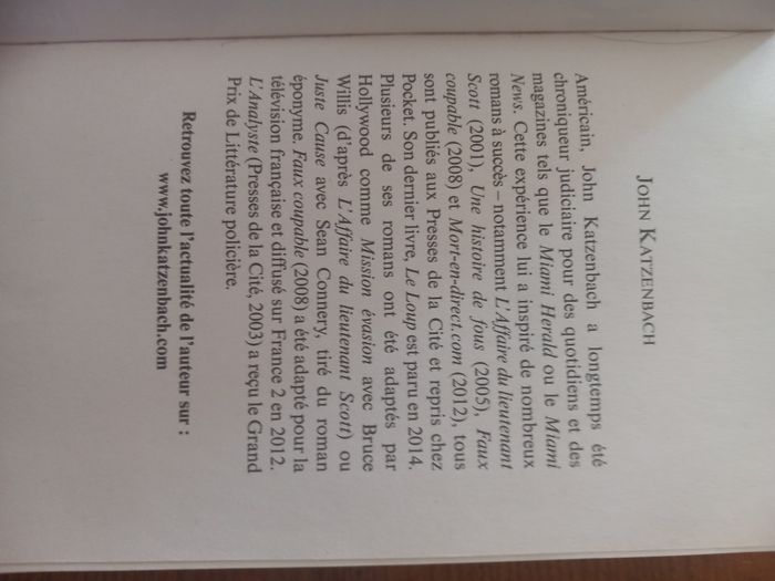 Livre l'analyste - photo numéro 3