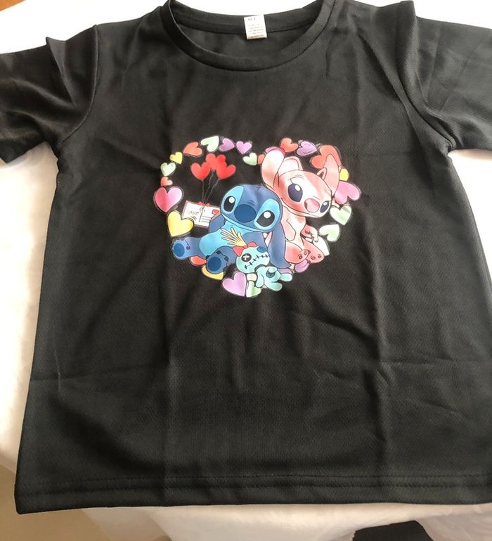 Tee shirt respirant neuf 7/8 ans