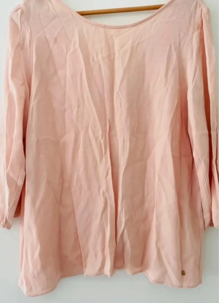 Haut rose poudré modèle Lapan de la marque des petits hauts taille 2