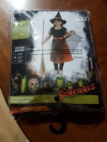 Déguisement Halloween  petite sorcière  orange  6-8 ans