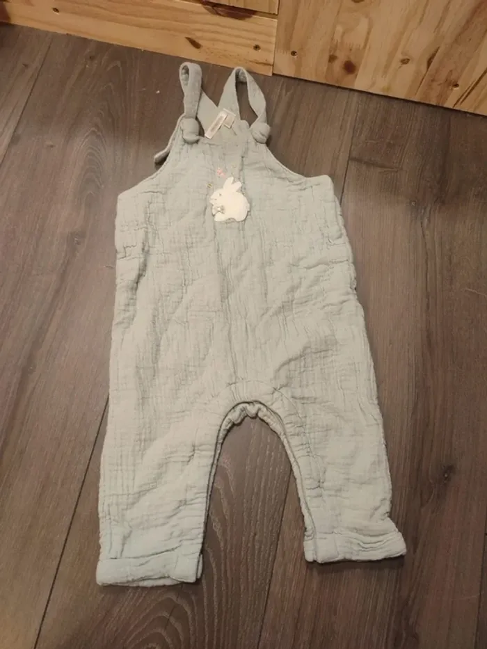 Salopette lapin vert d'eau 9 mois orchestra très bon état - photo numéro 3