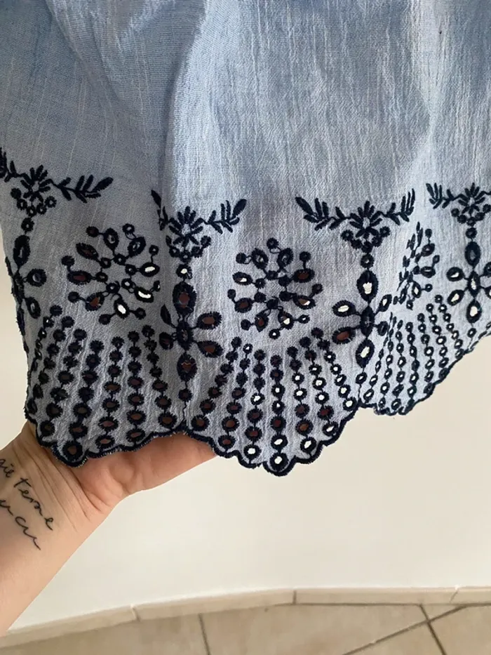 Top col bateau Jennyfer bleu ciel marine broderie anglaise - photo numéro 2