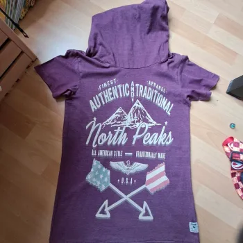 Tee-shirt col ample tailleS #cedarwoodstate