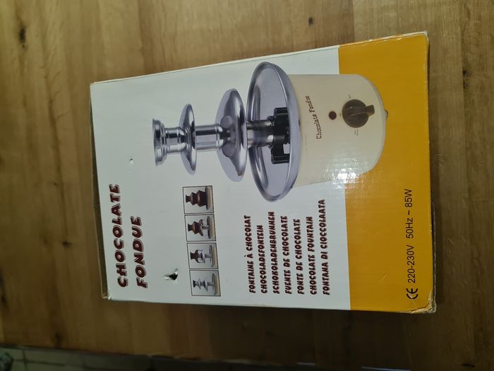 Neuve fontaine à Chocolat/Fondue, - photo numéro 5