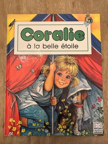 Livre vintage album bd Coralie à la belle étoile camping campe nature Hemma éditions