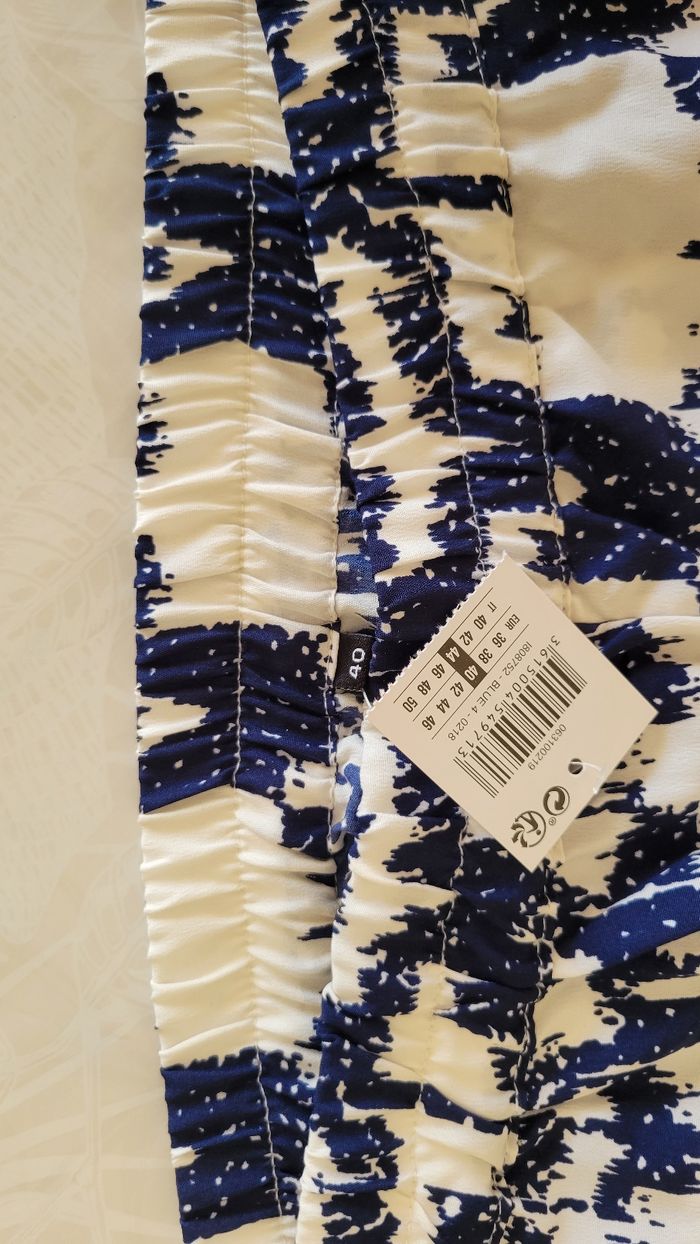 Pantalon léger et fluide, blanc et marine, taille 40 - photo numéro 4