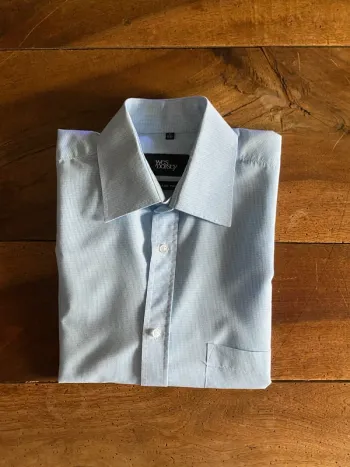 Chemise à manches courtes